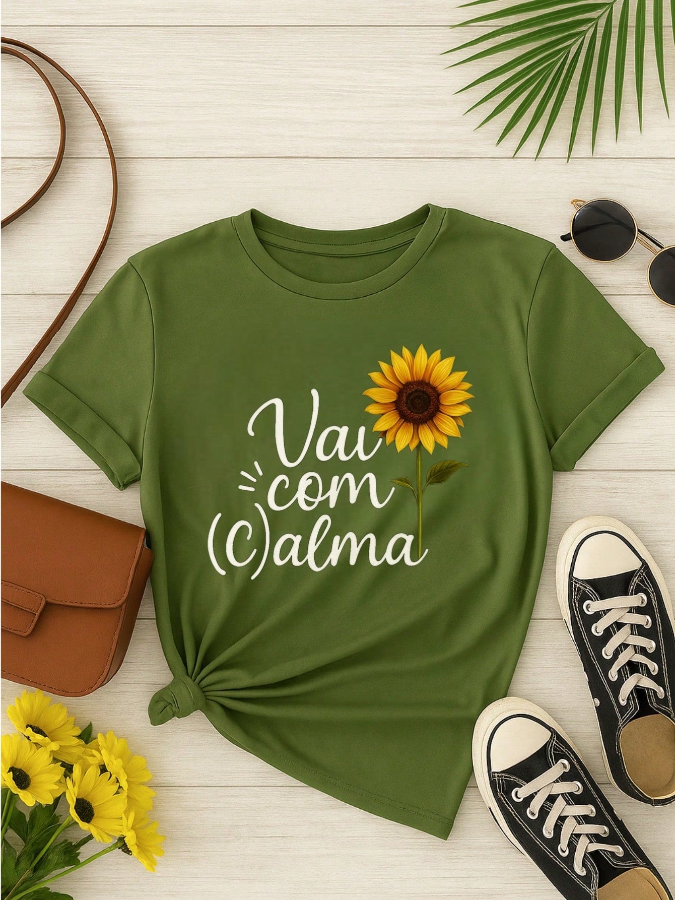T-Shirt Feminina de Algodão Blusa Básica Estampada 100% Algodão – Vai com Calma, Frase e Girassol