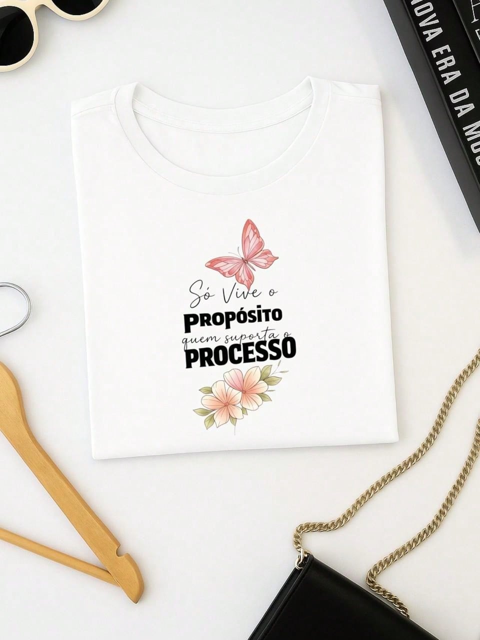 . Blusa Feminina 100% Algodão Estampa Borboleta Frase Motivacional – Confortável e Moderna