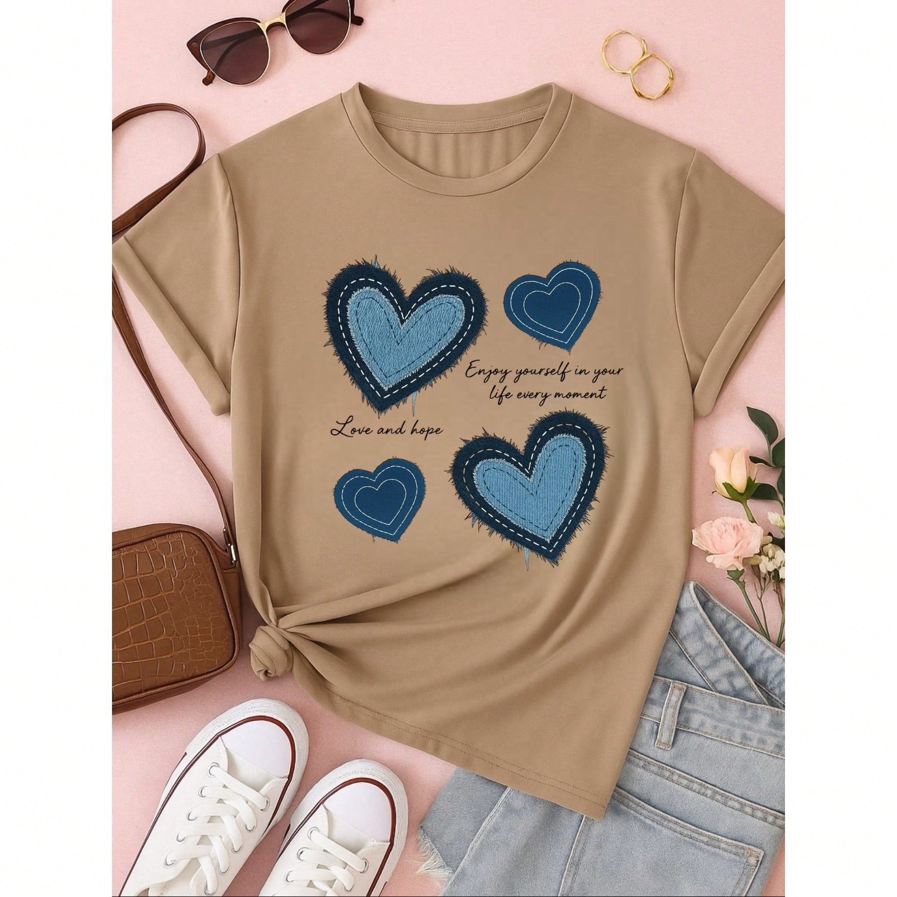 Blusa Feminina 100% Algodão Estampa Coração Love and Hope Casual Babylook TShirt