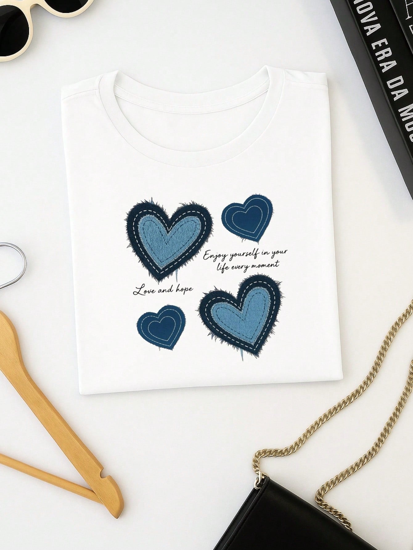 Blusa Feminina 100% Algodão Estampa Coração Love and Hope Casual Babylook TShirt