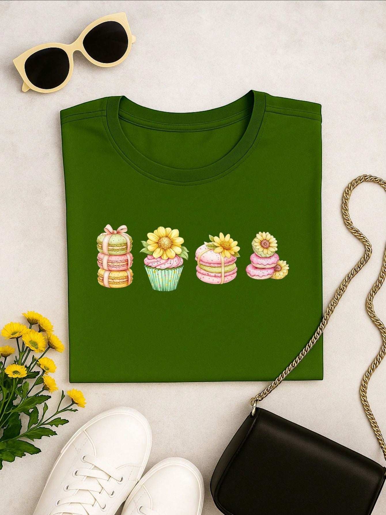 Blusa Feminina 100% Algodão Estampa Cupcake & Macarons Girassol | Cute & Confeitaria | P ao GG