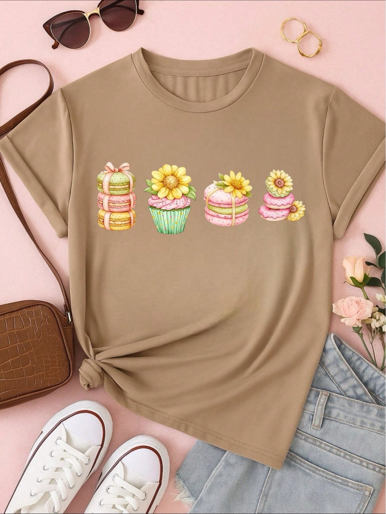 Blusa Feminina 100% Algodão Estampa Cupcake & Macarons Girassol | Cute & Confeitaria | P ao GG