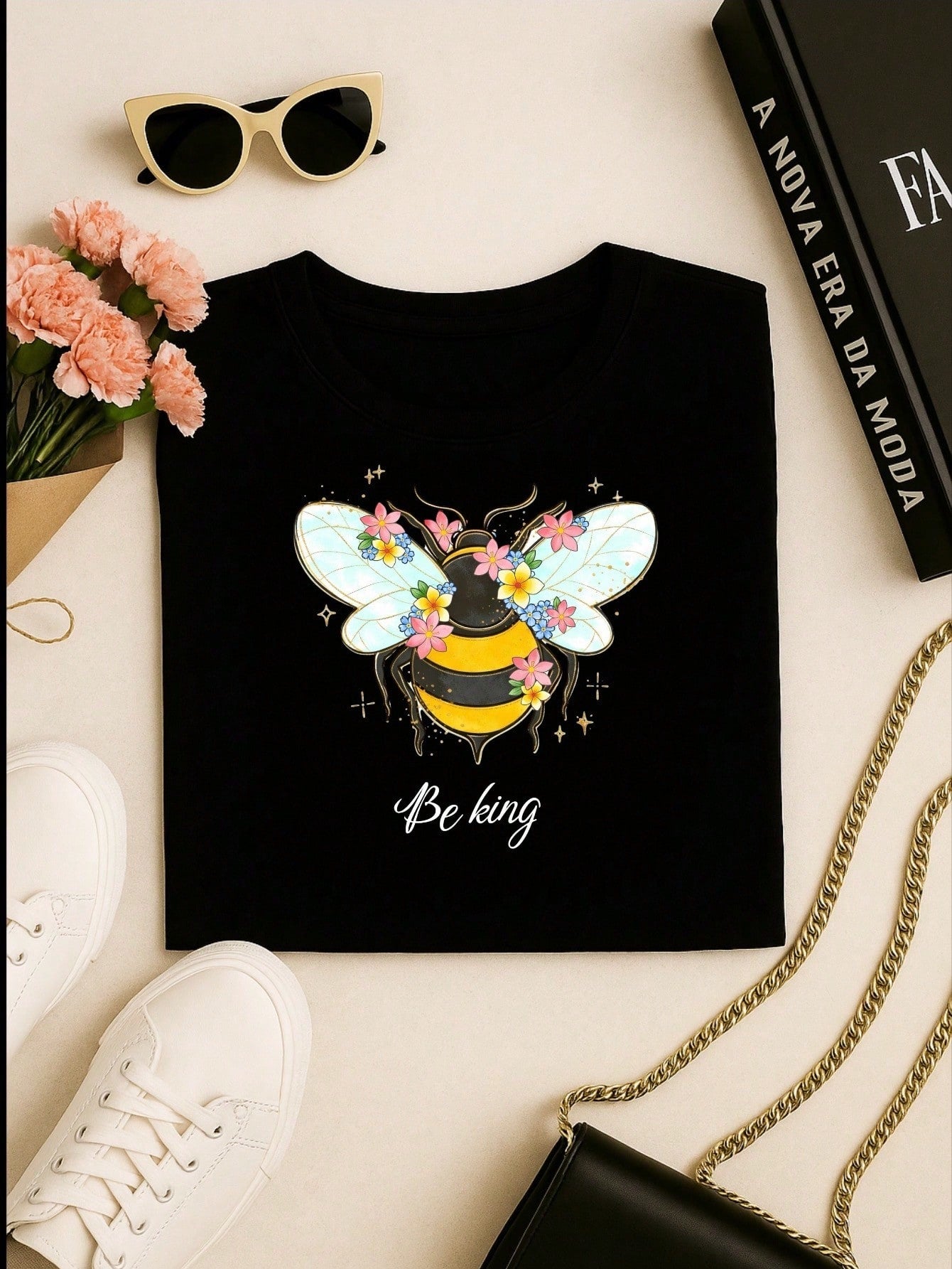 Blusa Feminina 100% Algodão Be Kind | Camiseta Estampada Abelha Floral Casual | P ao GG