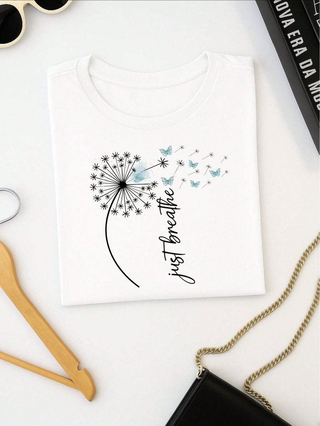 Camiseta Feminina Estampa Just Breathe Algodão Casual Confortável Manga Curta
