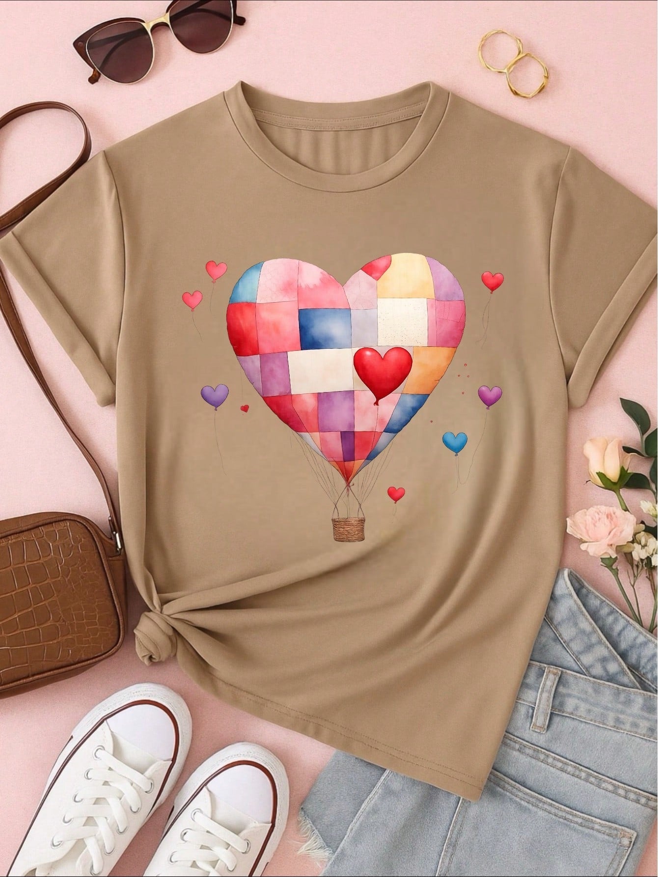 Blusa Feminina 100% Algodão – Estampa Coração Balão Patchwork