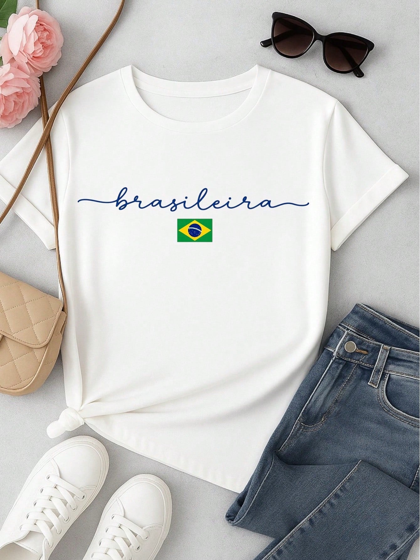 Camiseta Feminina Brasileira Copa Brasil 100% Algodão Estampa Minimalista Casual Confortável P-GG