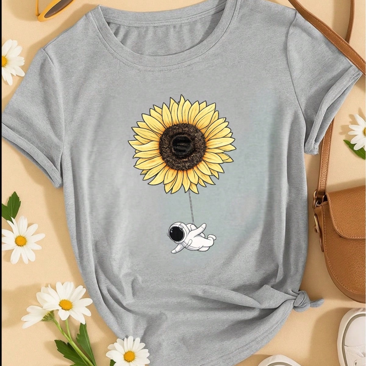 Camiseta Feminina Blusa T-shirt 100% Algodão Estampa Girassol Astronauta Casual P-GG