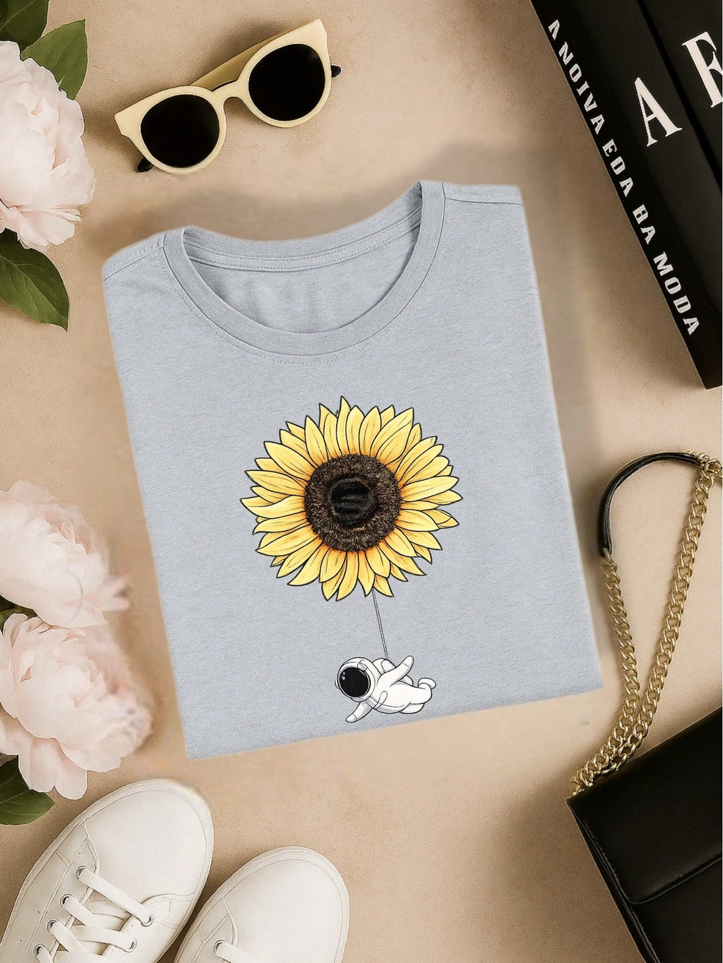 Camiseta Feminina Blusa T-shirt 100% Algodão Estampa Girassol Astronauta Casual P-GG
