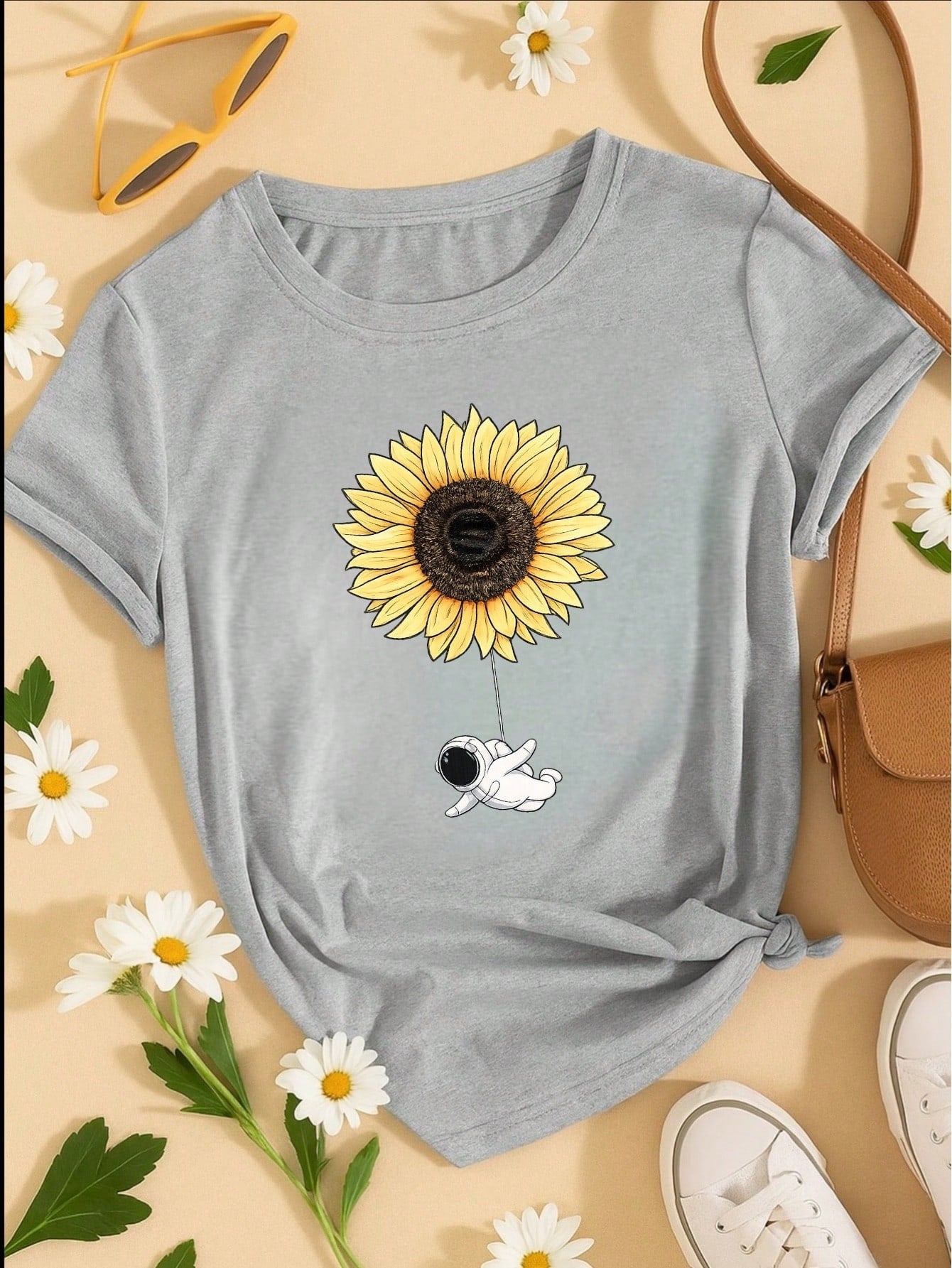 Camiseta Feminina Blusa T-shirt 100% Algodão Estampa Girassol Astronauta Casual P-GG