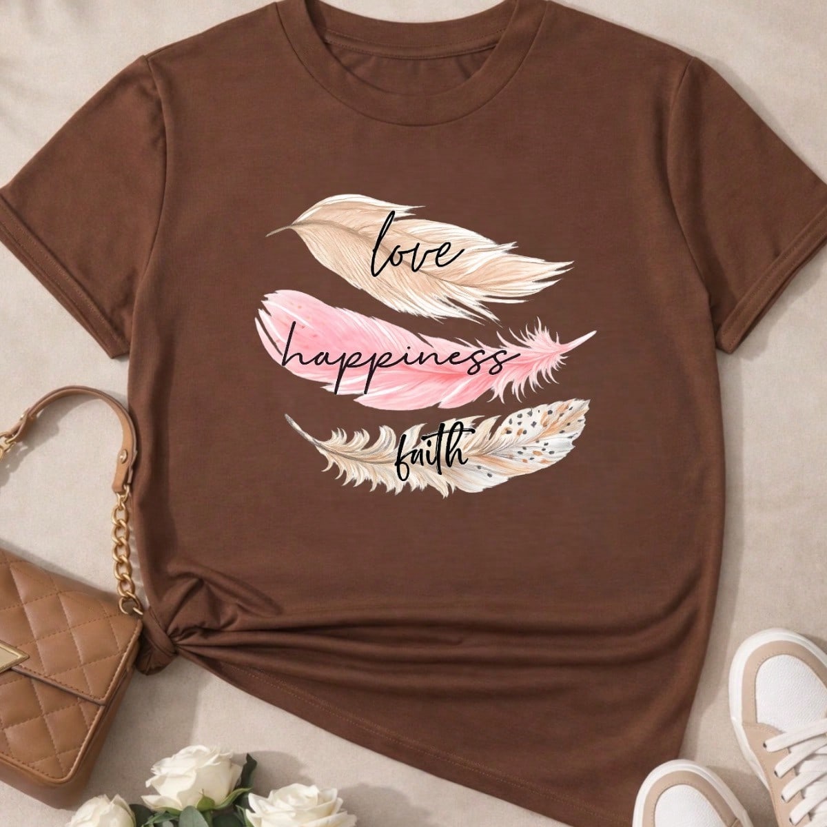 Camiseta Feminina 100% Algodão Estampa Love Happiness Faith Penas Casual P-GG