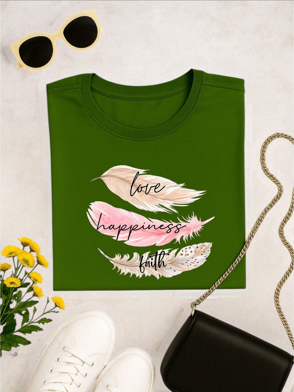 Camiseta Feminina 100% Algodão Estampa Love Happiness Faith Penas Casual P-GG