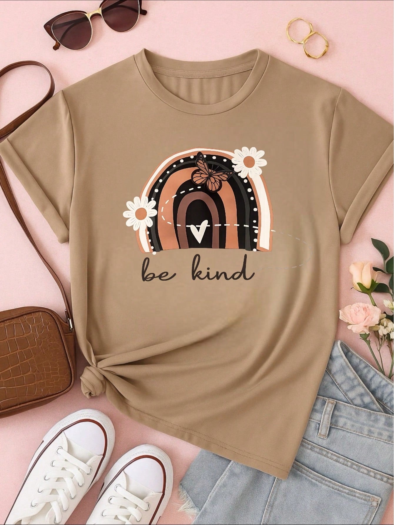 Camiseta Feminina 100% Algodão Blusa T-shirt Babylook Estampa Be Kind Arco Íris Casual P-GG