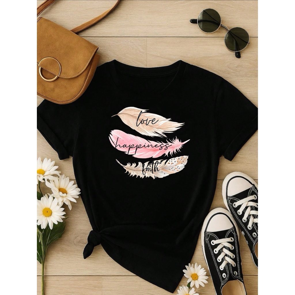Camiseta Feminina 100% Algodão Estampa Love Happiness Faith Penas Casual P-GG